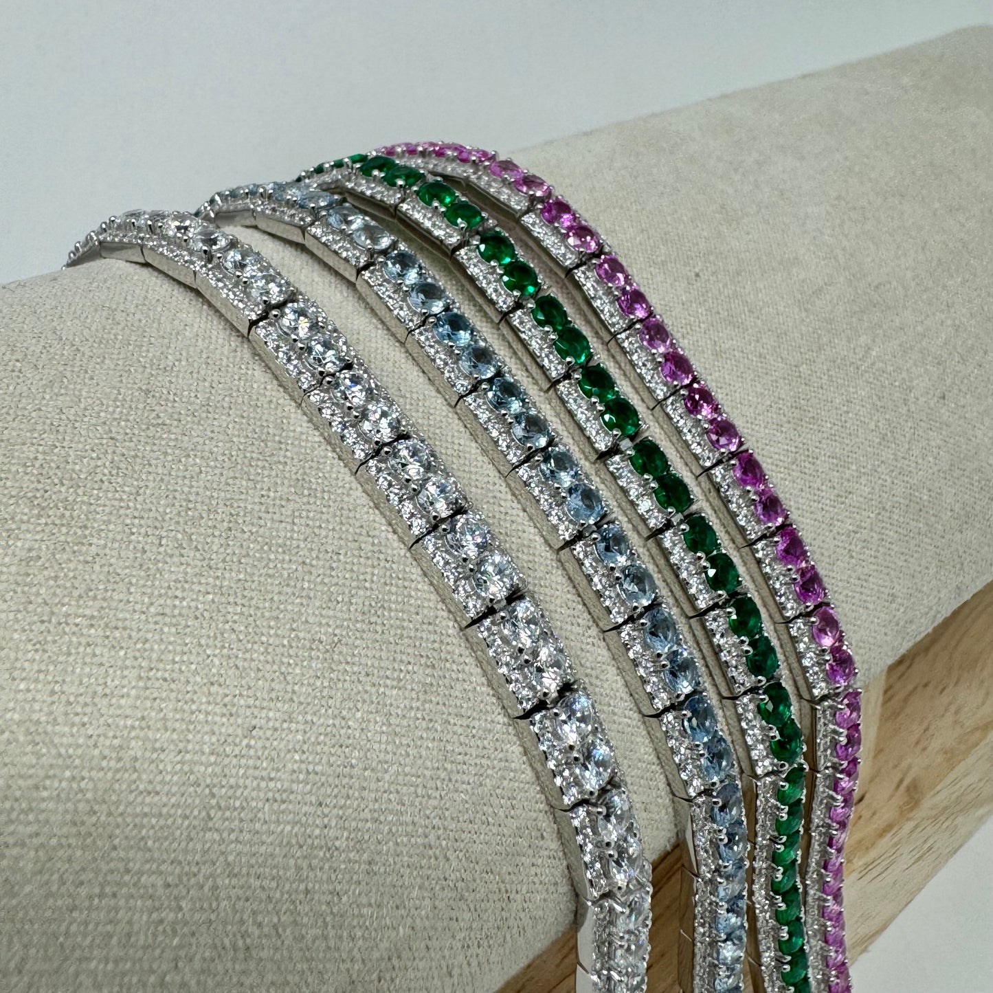 BR ZIRCONI E PIETRE NATURALI