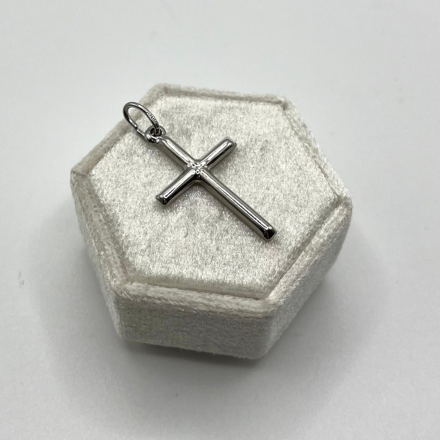 CN CROCE LISCIA GRANDE 1,8x2,8CM