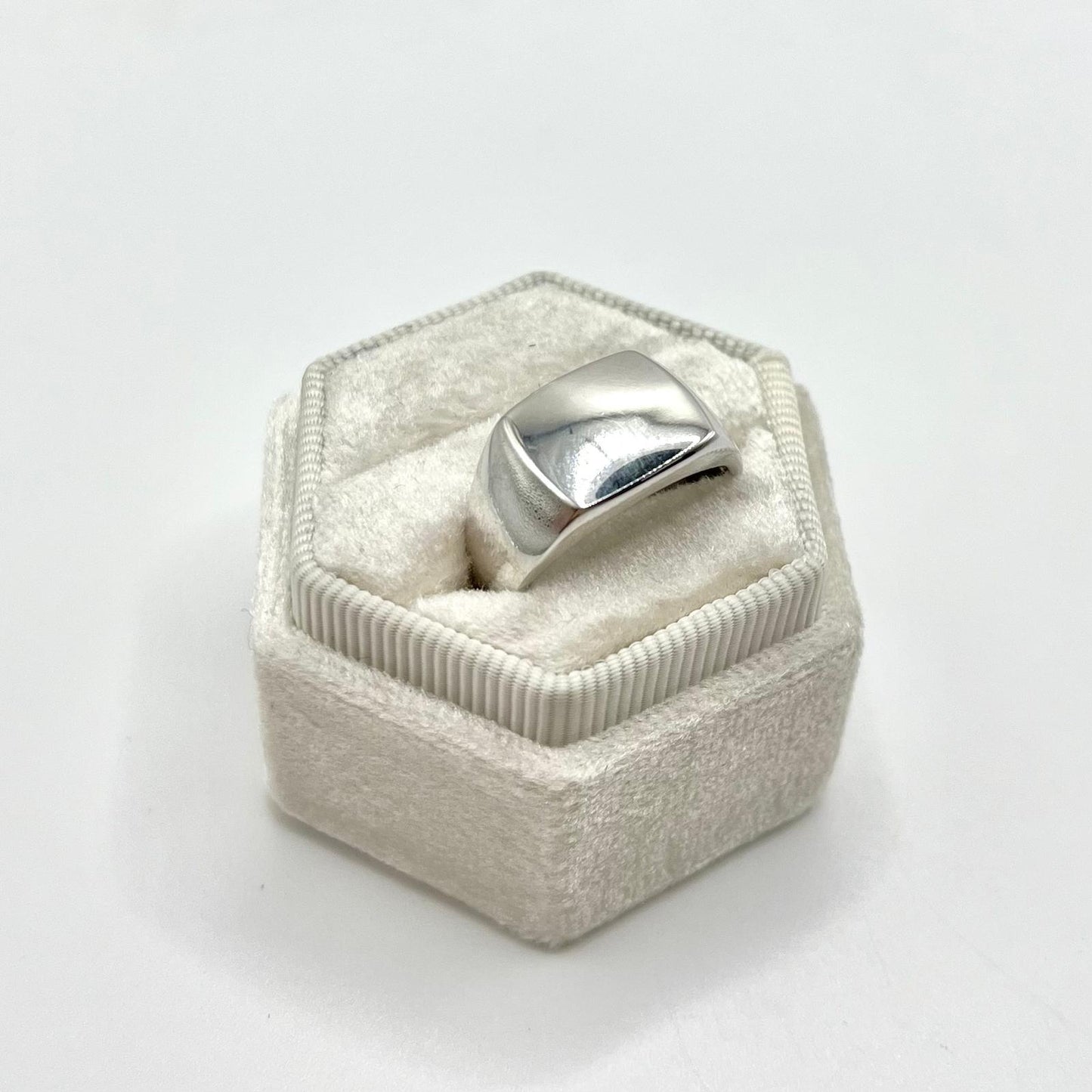 AN SCUDO LISCIO RETTANGOLO 1X1,2CM