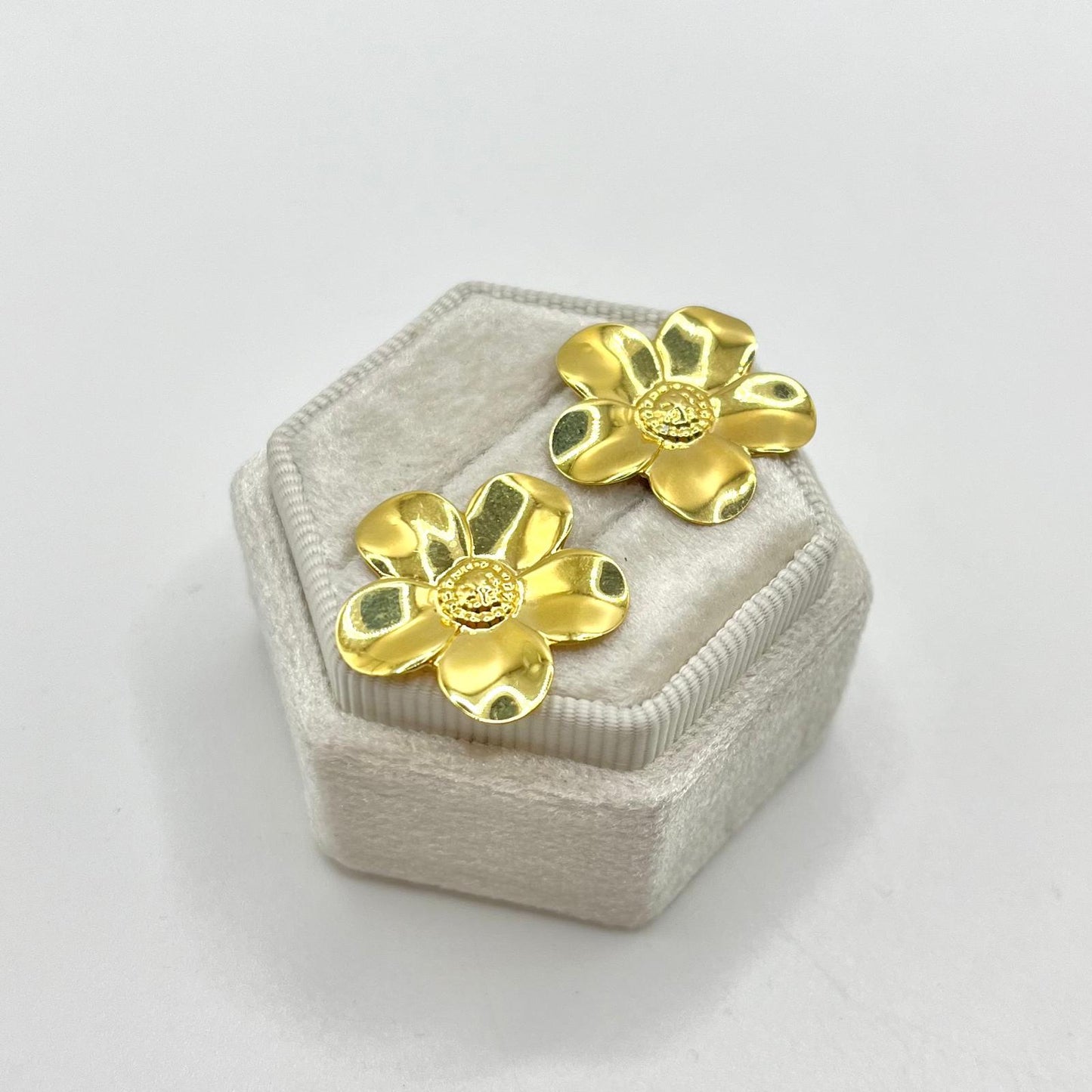 OR MARGHERITA LISCIO