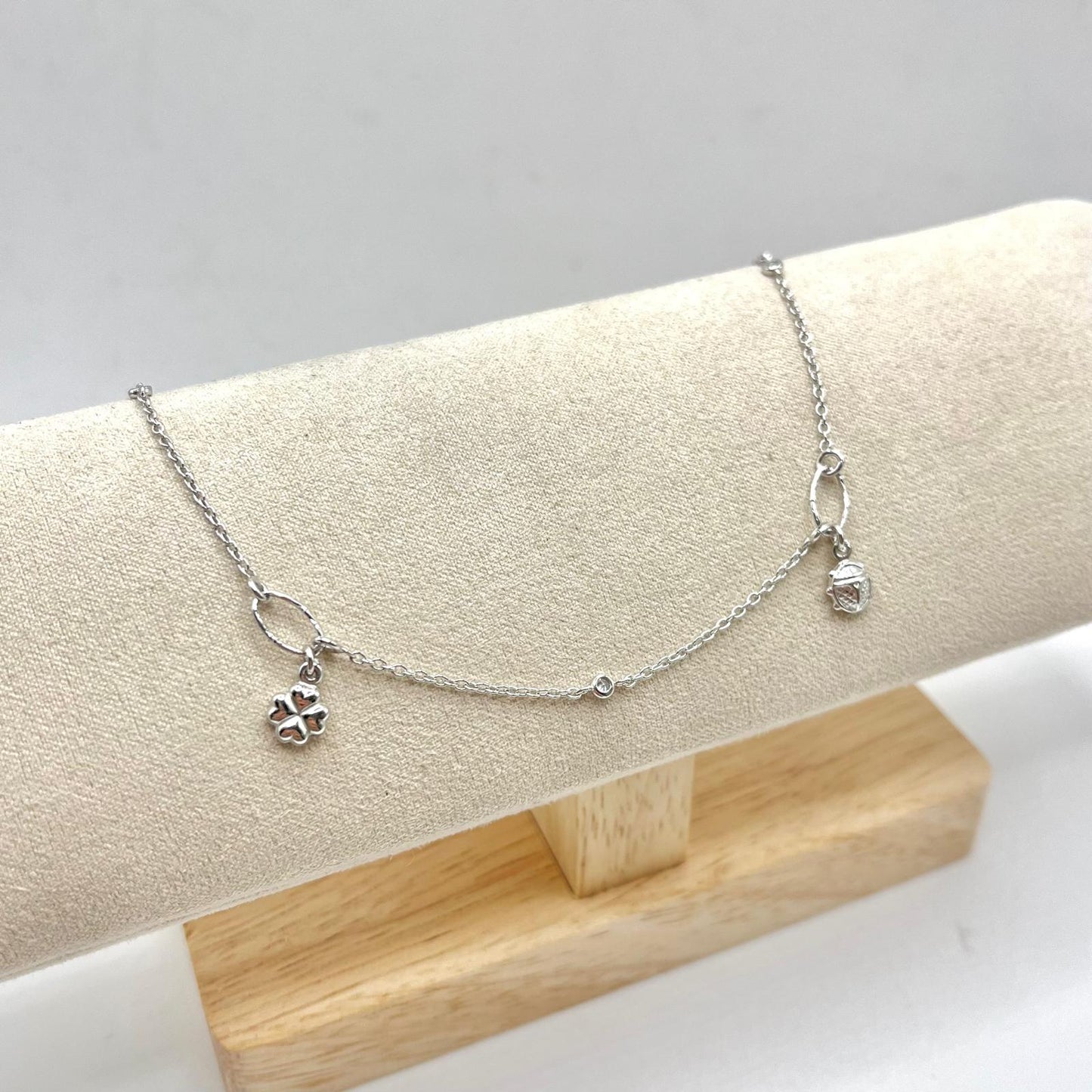 CAVIGLIERA QUADRIFOGLIO E COCCINELLA