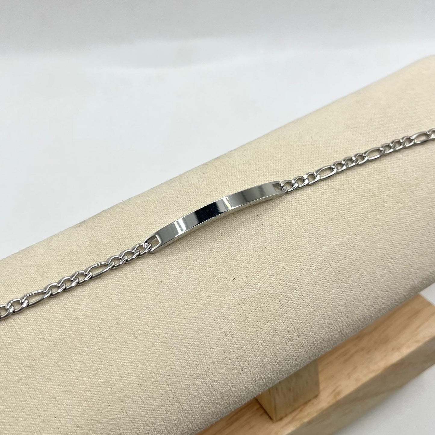 BR ACC GR 3MM TARGHETTA 4 X 0,4 CM