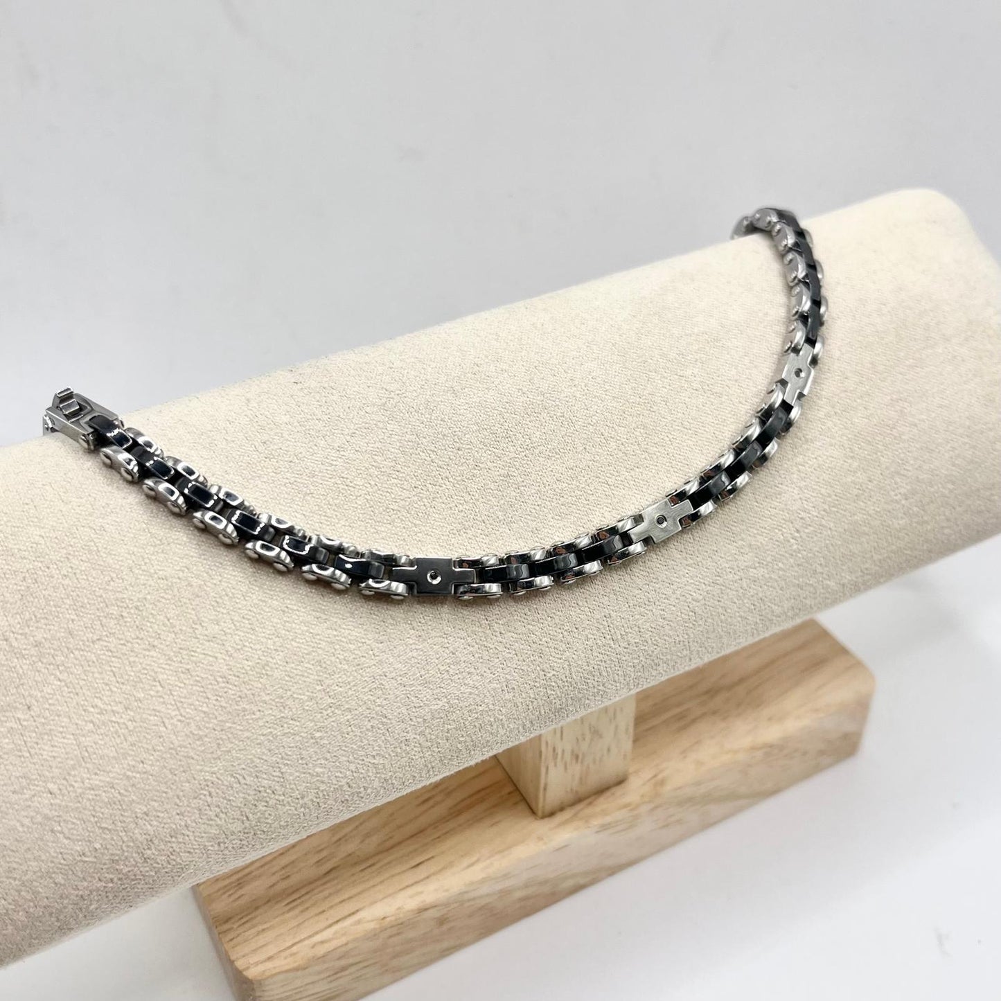 BR ACCIAIO NERO CON ZIRC