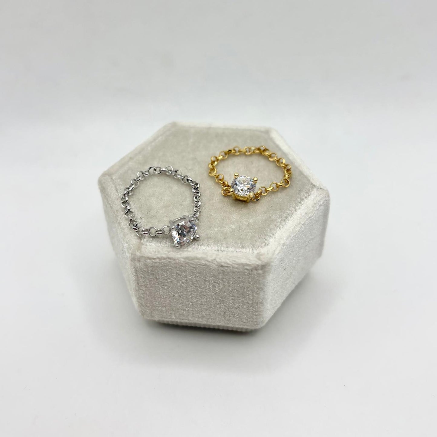 AN CATENA CON ZIRCONE 5MM