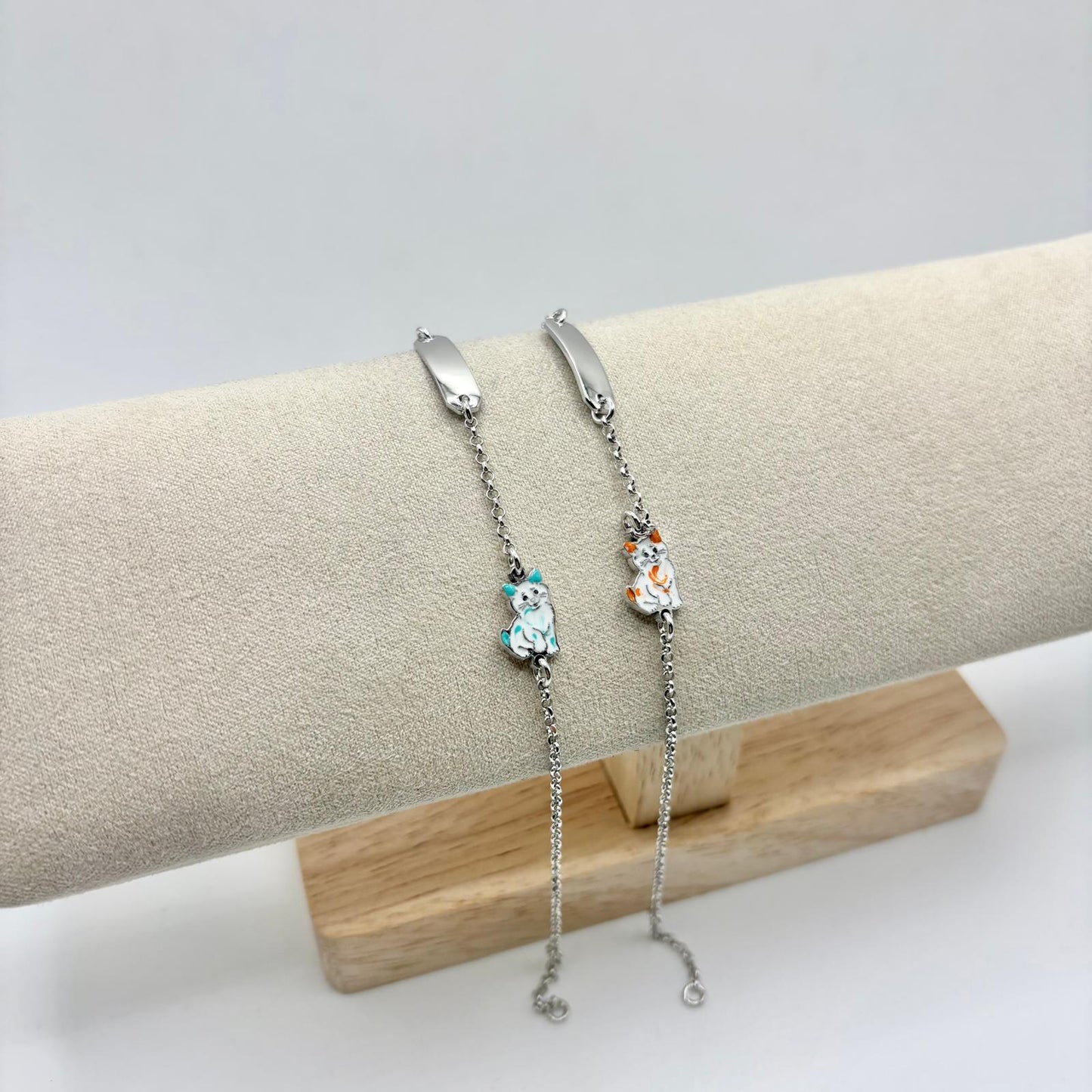 BCM TARGHETTA E GATTO SMALTO