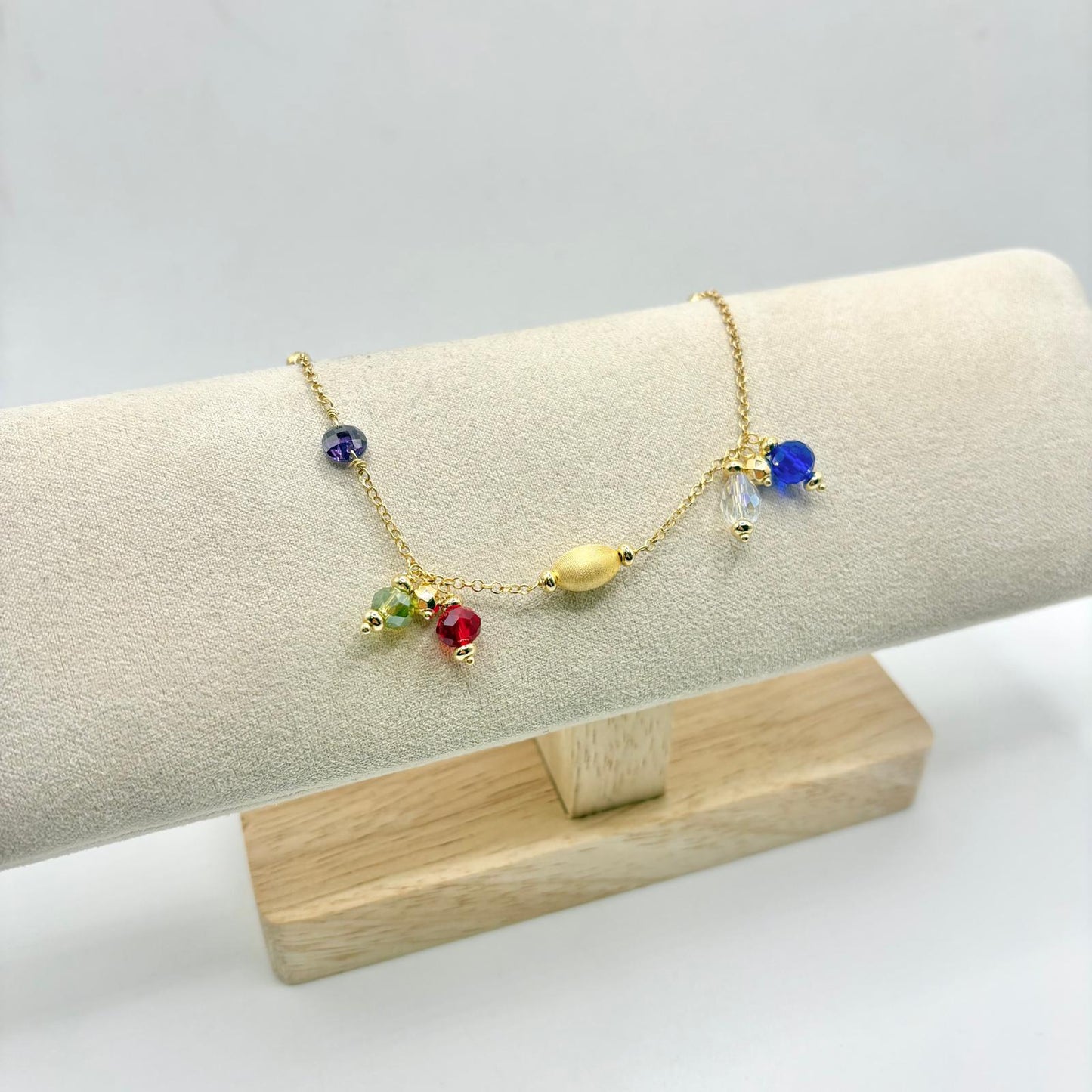 BR PIETRE COLORATE E SFERE