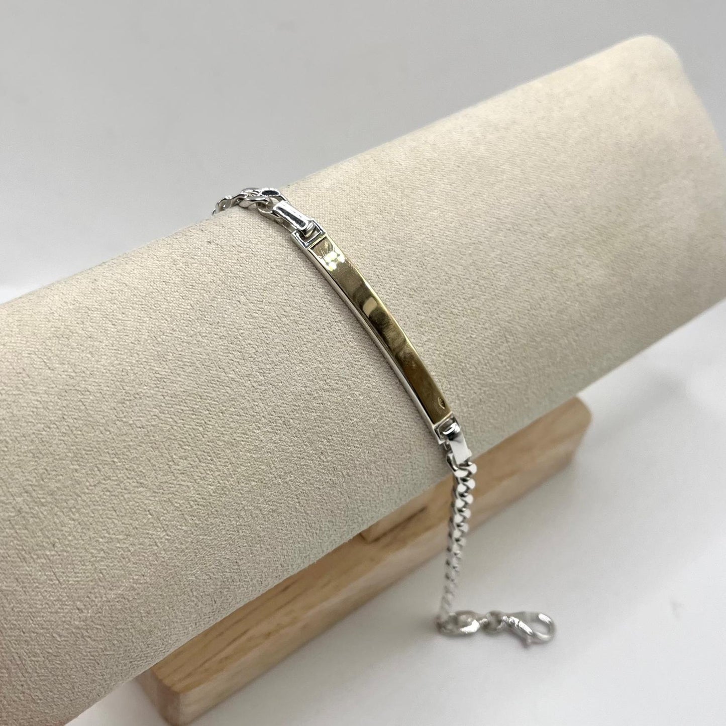 BR GRUMETTA CON TARGA ORO 18KT 4,5 X 0,5 CM