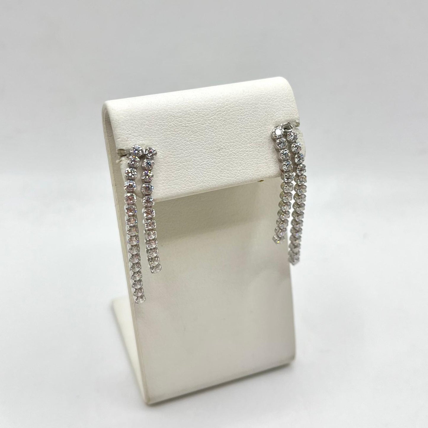 OPN CASCATA ZIRC DUE FILI