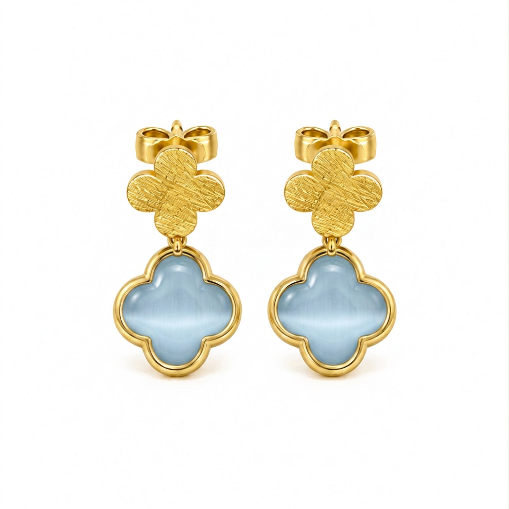 Orecchini con pietre azzurro pastello tenue