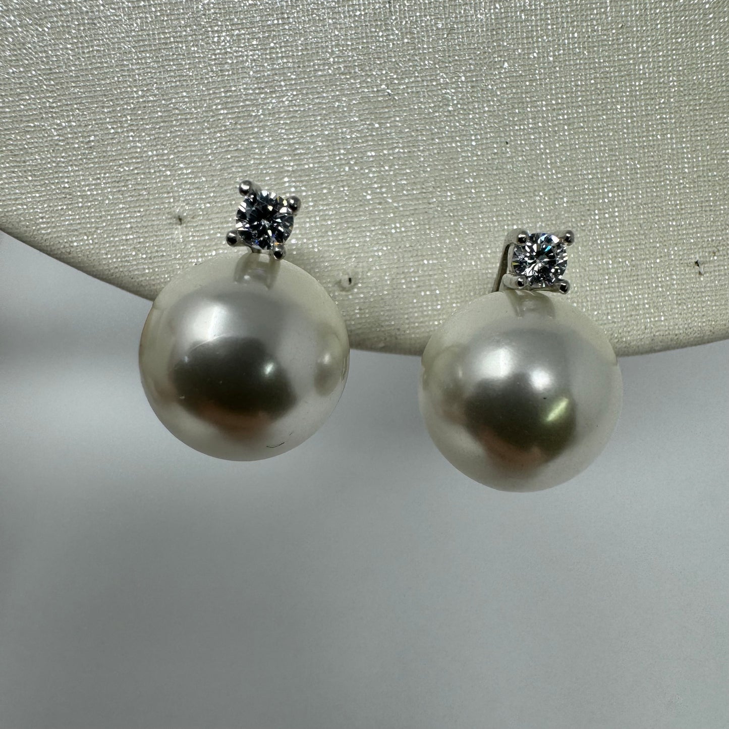 OR CLIP SENZA PERNO PERLA 1,2 CM CON ZIRCONE