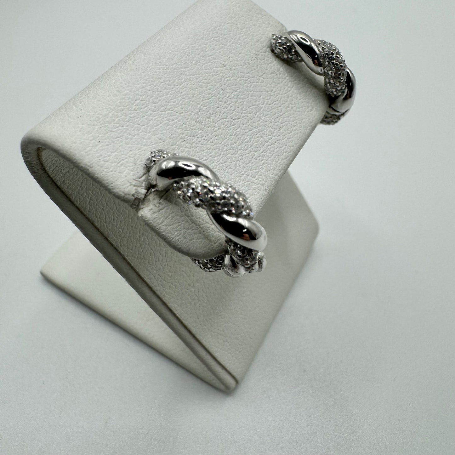 OR ZIRCONI INTRECCIATI