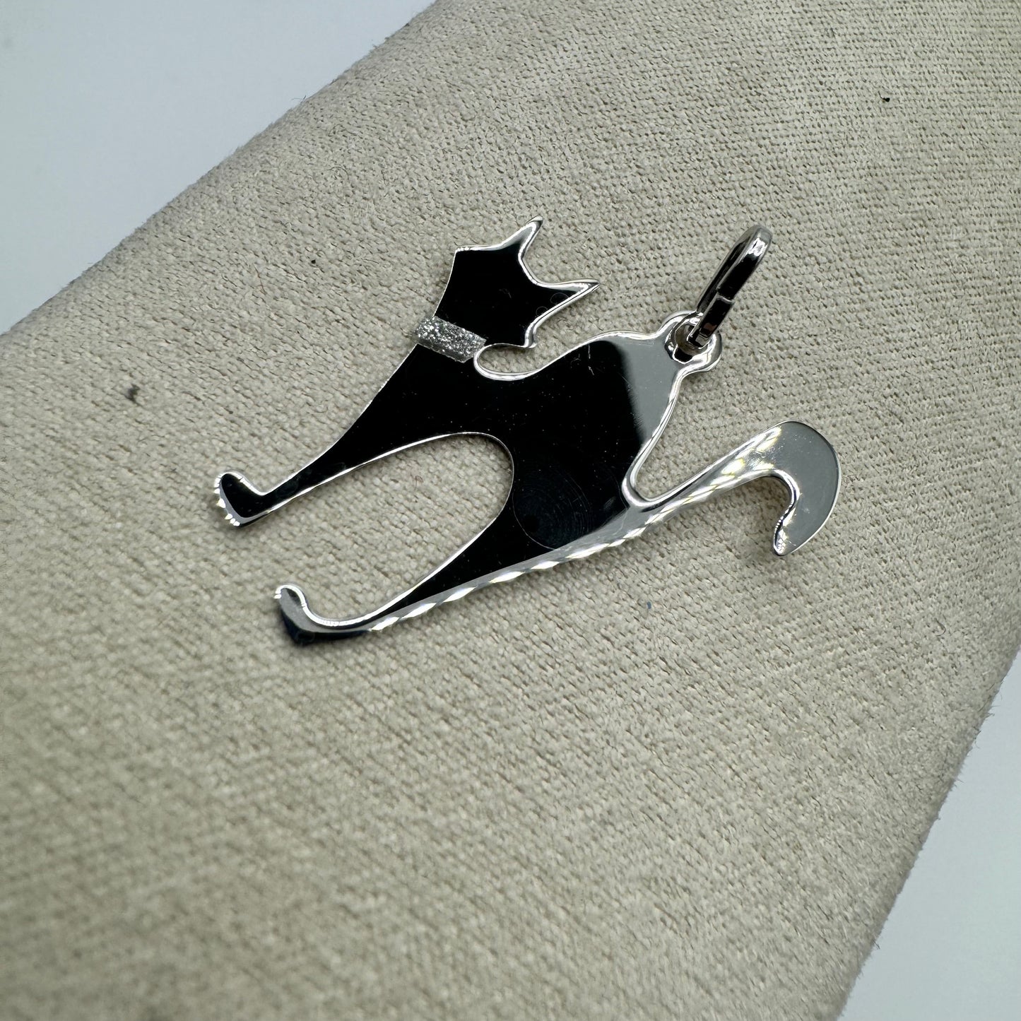 CN GATTO CON ZIRCONI