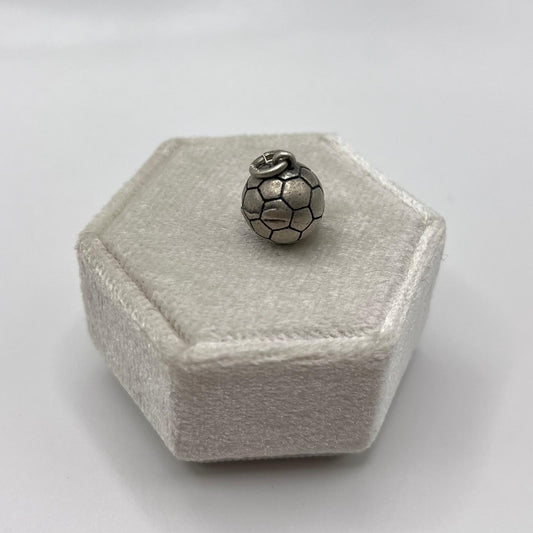 CIONDOLO  OSSIDATO PALLA DA CALCIO