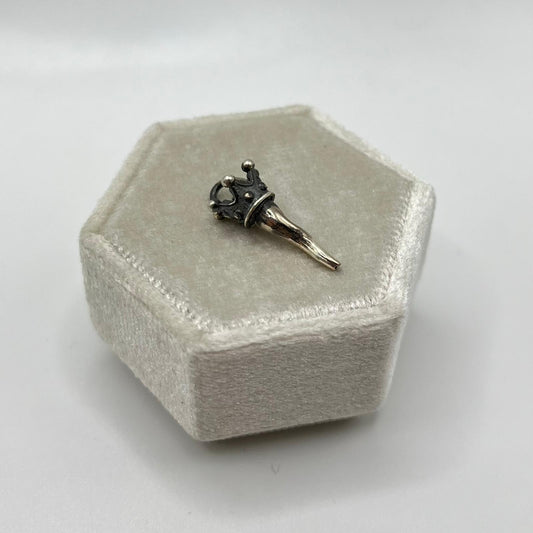 CIONDOLO OSSIDATO CORNO