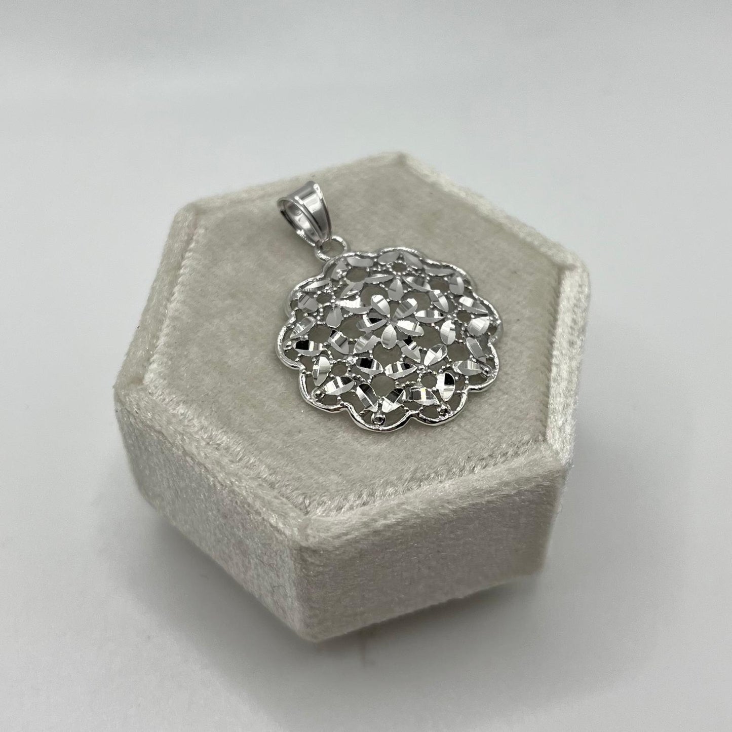 CN UNG FIORE LAVORATO MEDIO