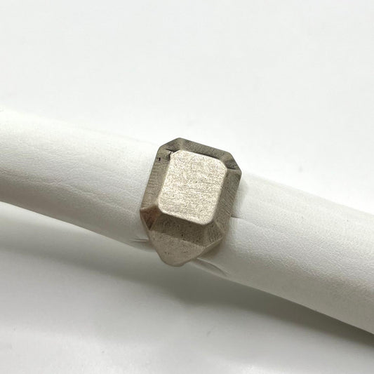 AN UOMO OSSIDATO LISCIO