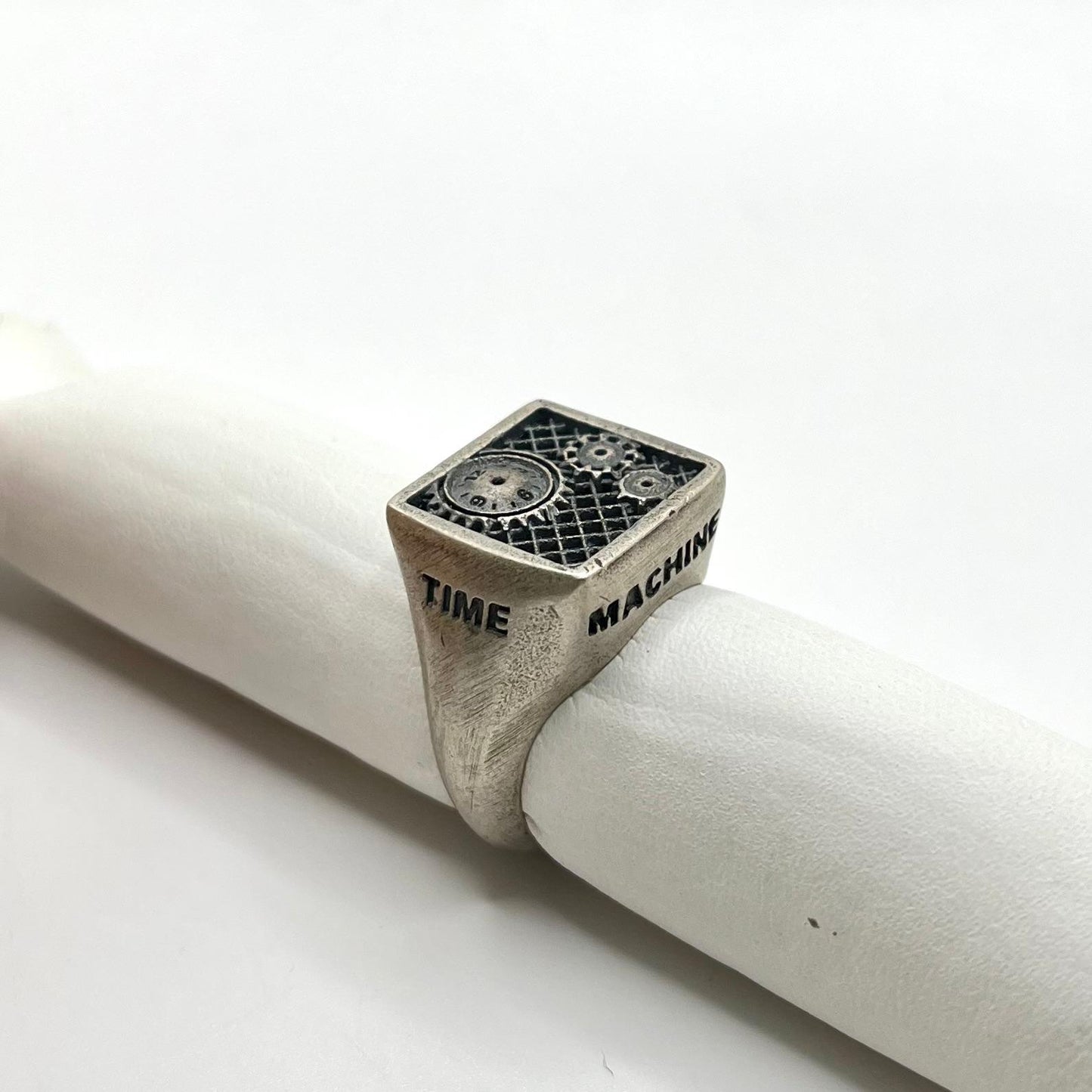 AN OSSIDATO CON DISEGNO