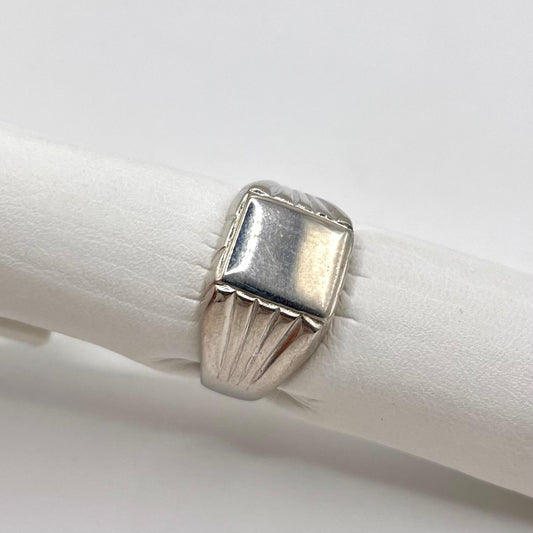 AN UOMO FORMA RETTANGOLO