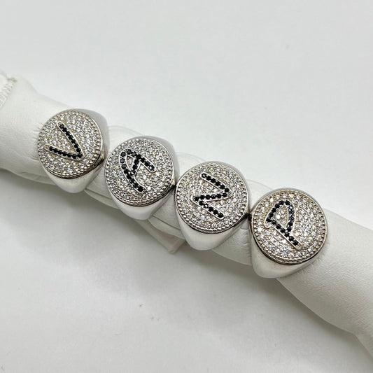 LETTERA ZIRCONI NERI