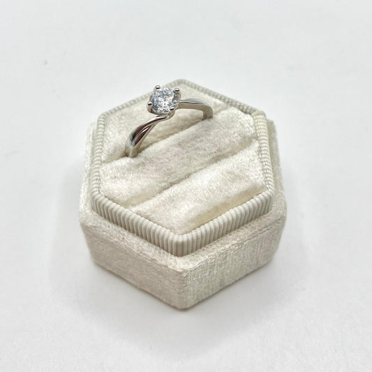 AN SOLITARIO 6MM INTR