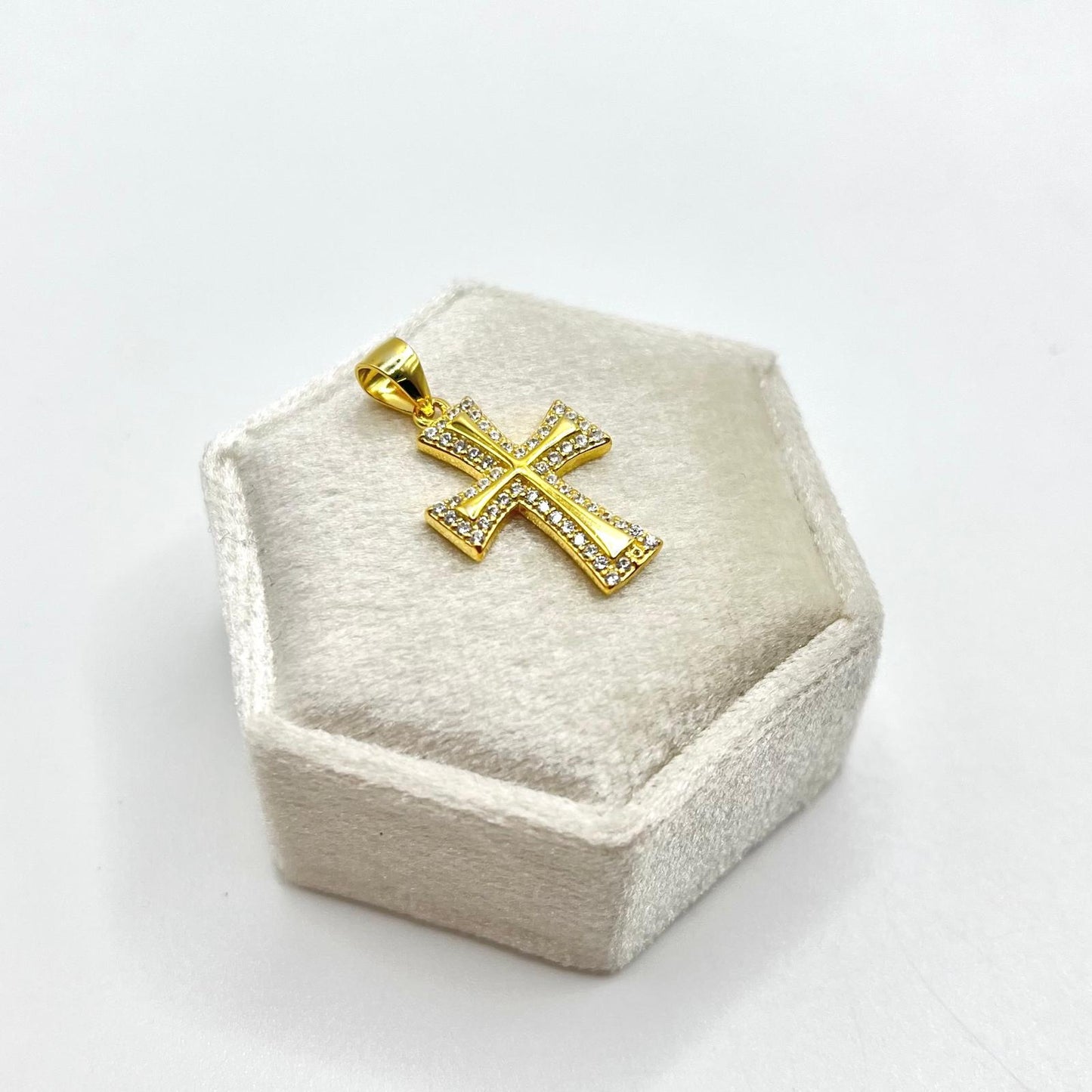 CN CROCE ZIRC 1,8X1,3 CM