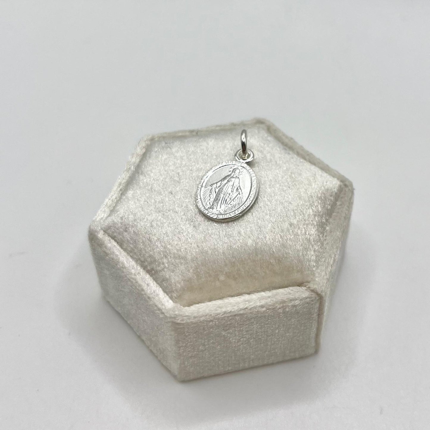 CN MADONNA 1 X 1,3 CM