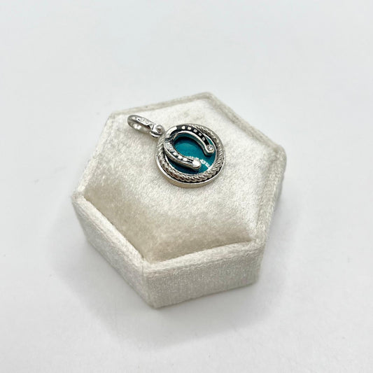 CN SMALTO E FERRO DI CAVALLO