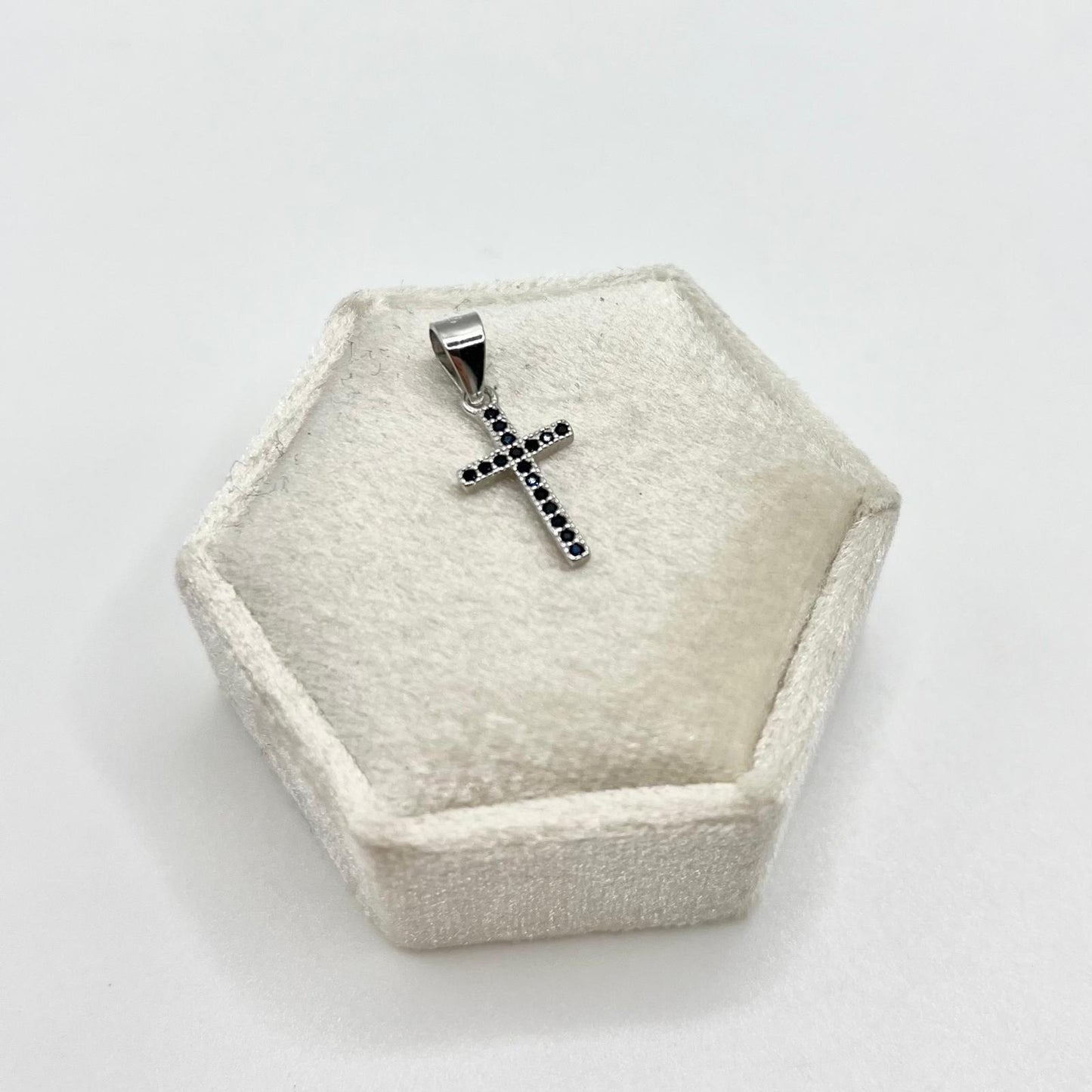 CN CROCE NERA ZIRC 1,3X0,8 CM