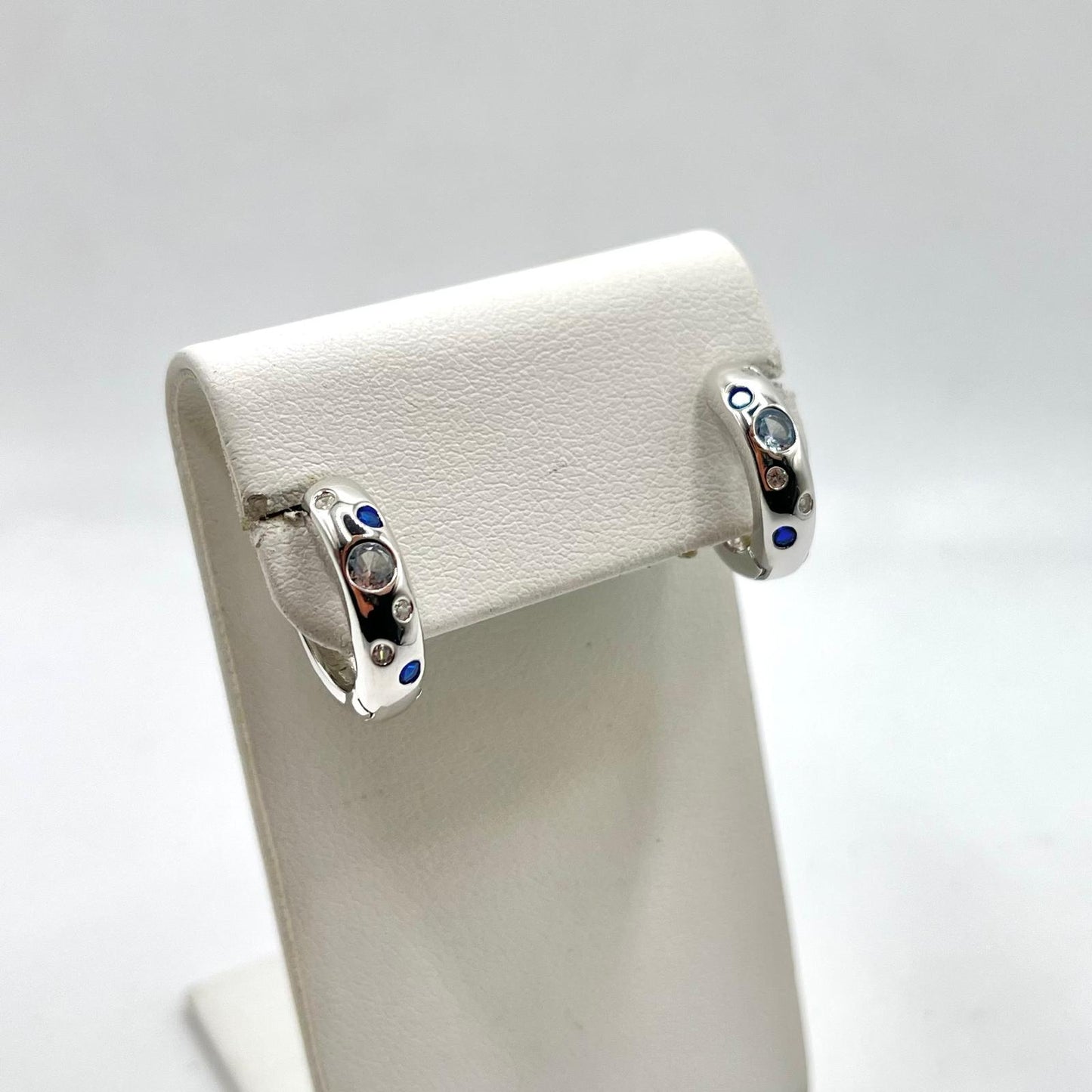 OR CERCHIETTI ZIRCONI 16MM