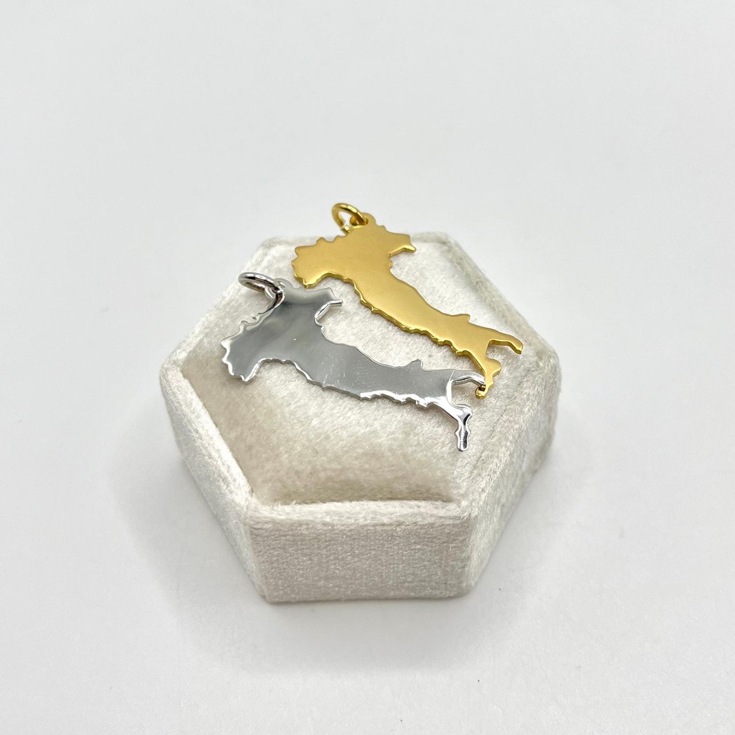 CIONDOLO ITALIA LISCIO