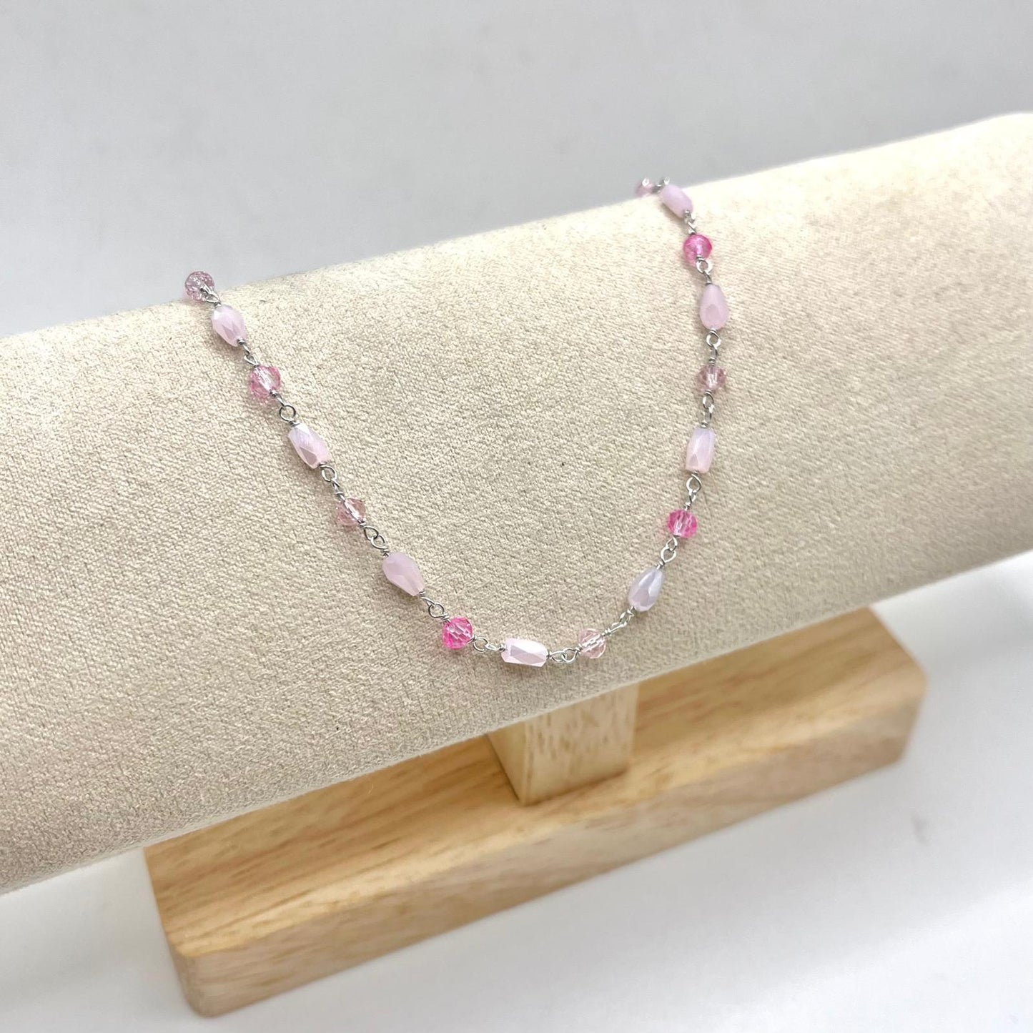 CAVIGLIERA PERLINE E PIETRE ROSA