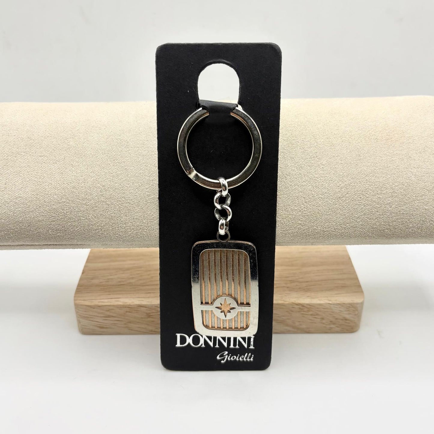 PORTACHIAVI ACCIAIO RIFINITURE ROSA DEI VENTI