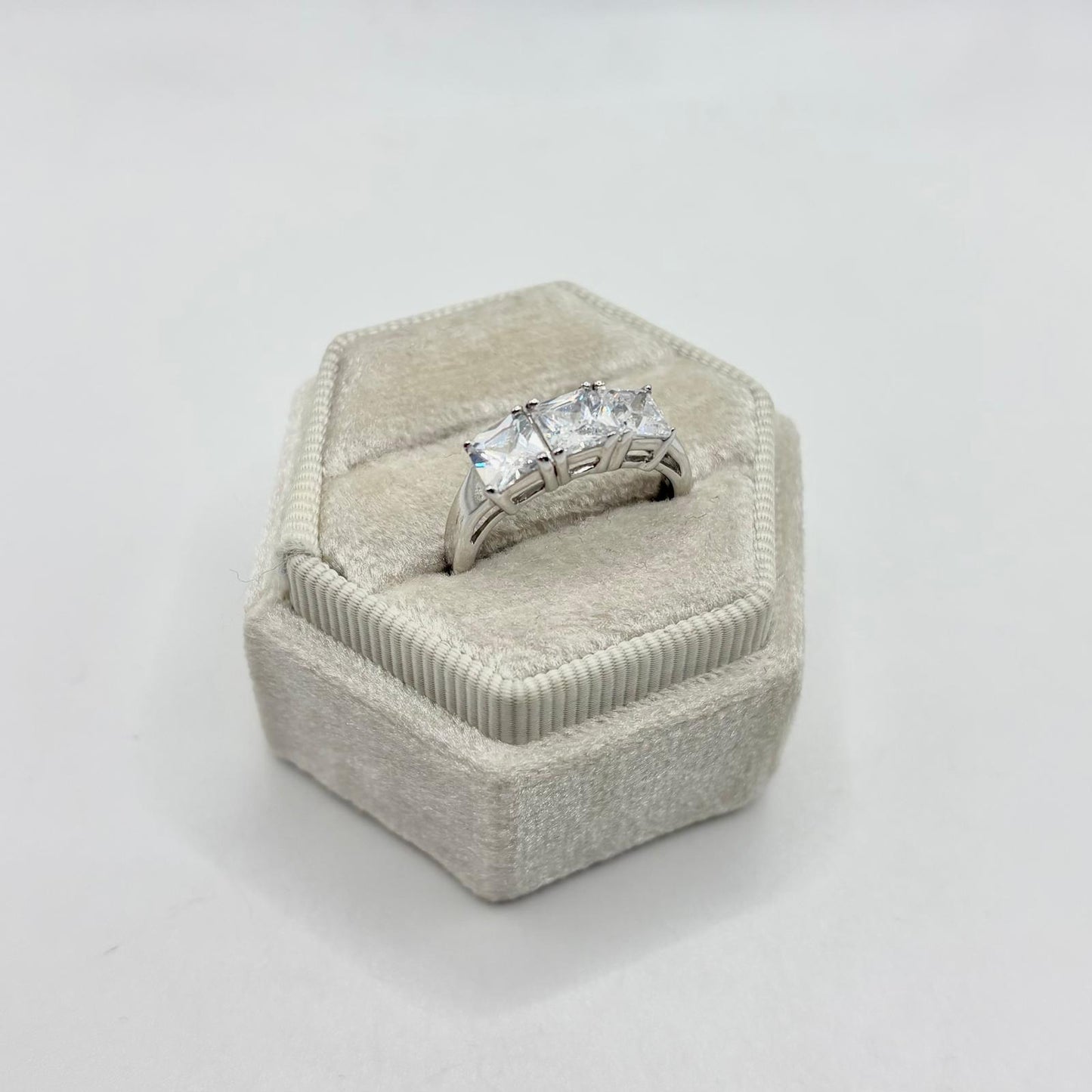 AN 3 PIETRE CARRE’ 5MM