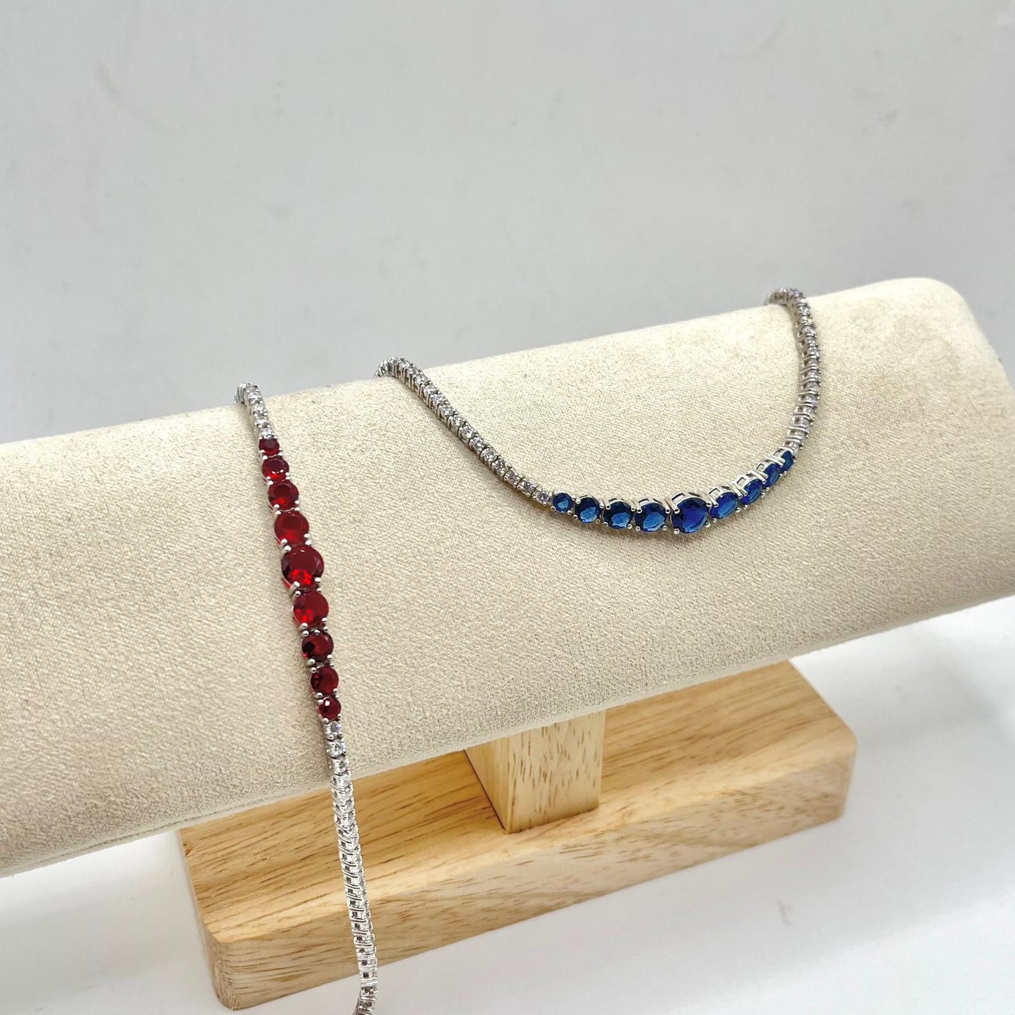 BR ZIRC BIANCHI E ZIRC CENTRALI COLORATI