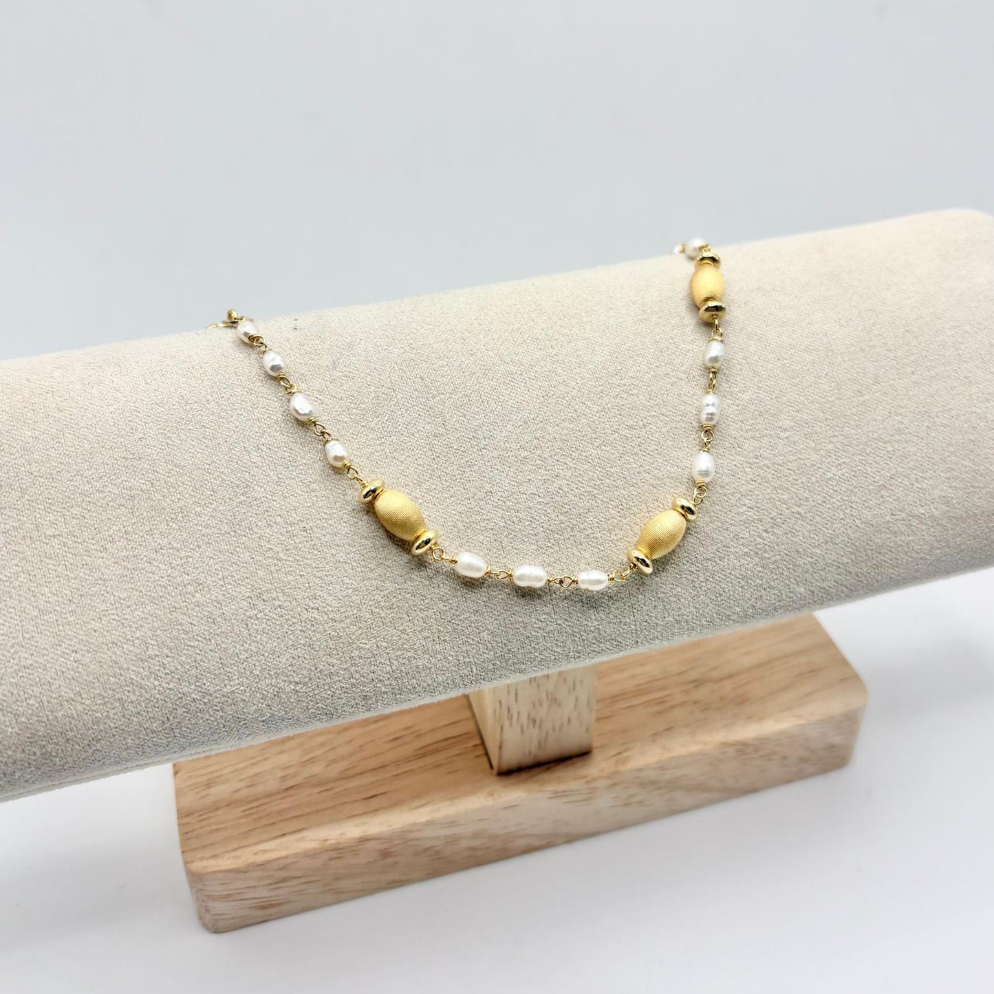 BR PERLE BIANCHE E SFERE SATINATE