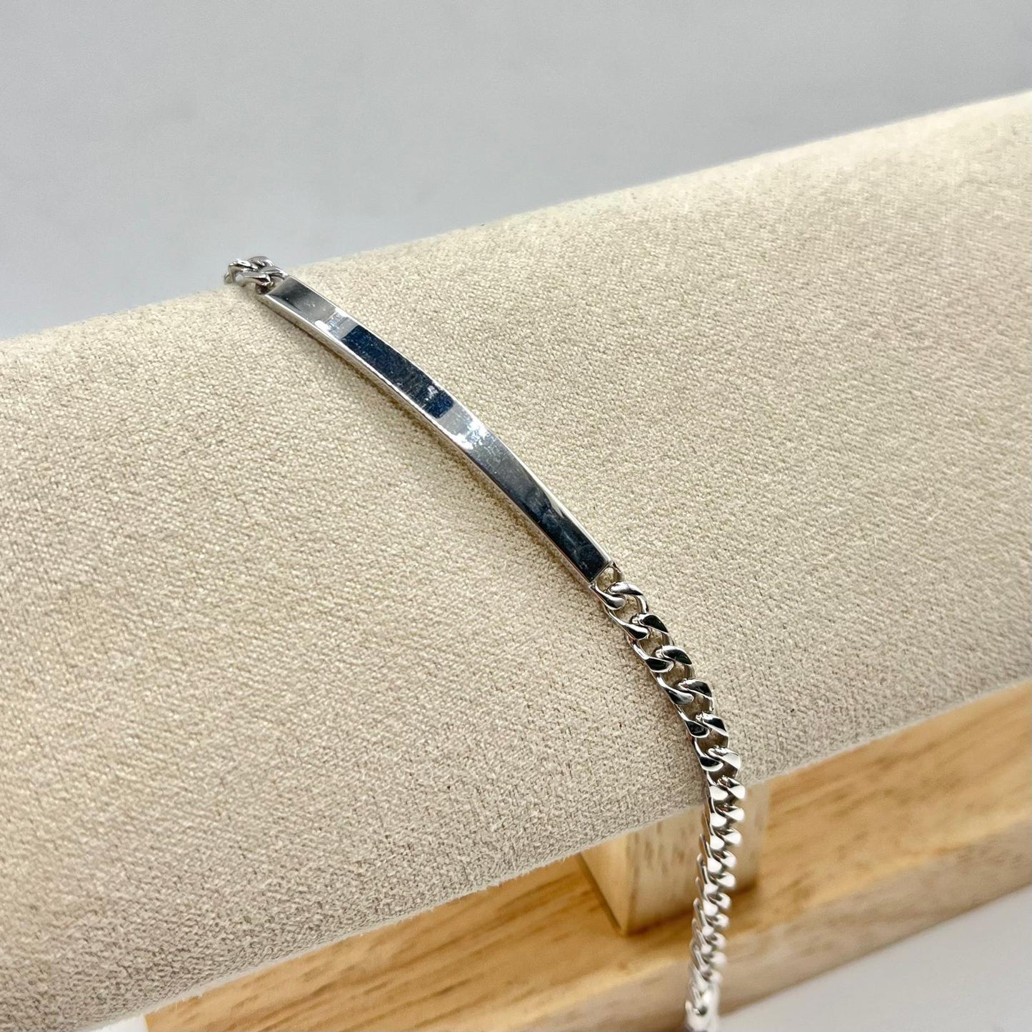 BR GRUMETTA 3,5MM TARGA 4X0,3CM