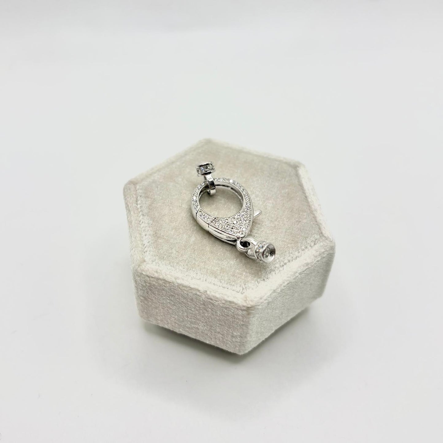 CH MOSCHETTONE ZIRCONI