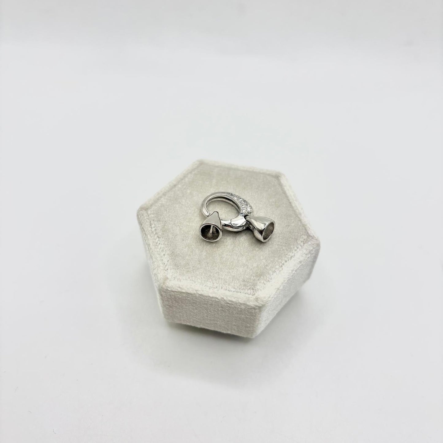 CH MOSCHETTONE LISCIO E ZIRC CON CAMP LISCIE