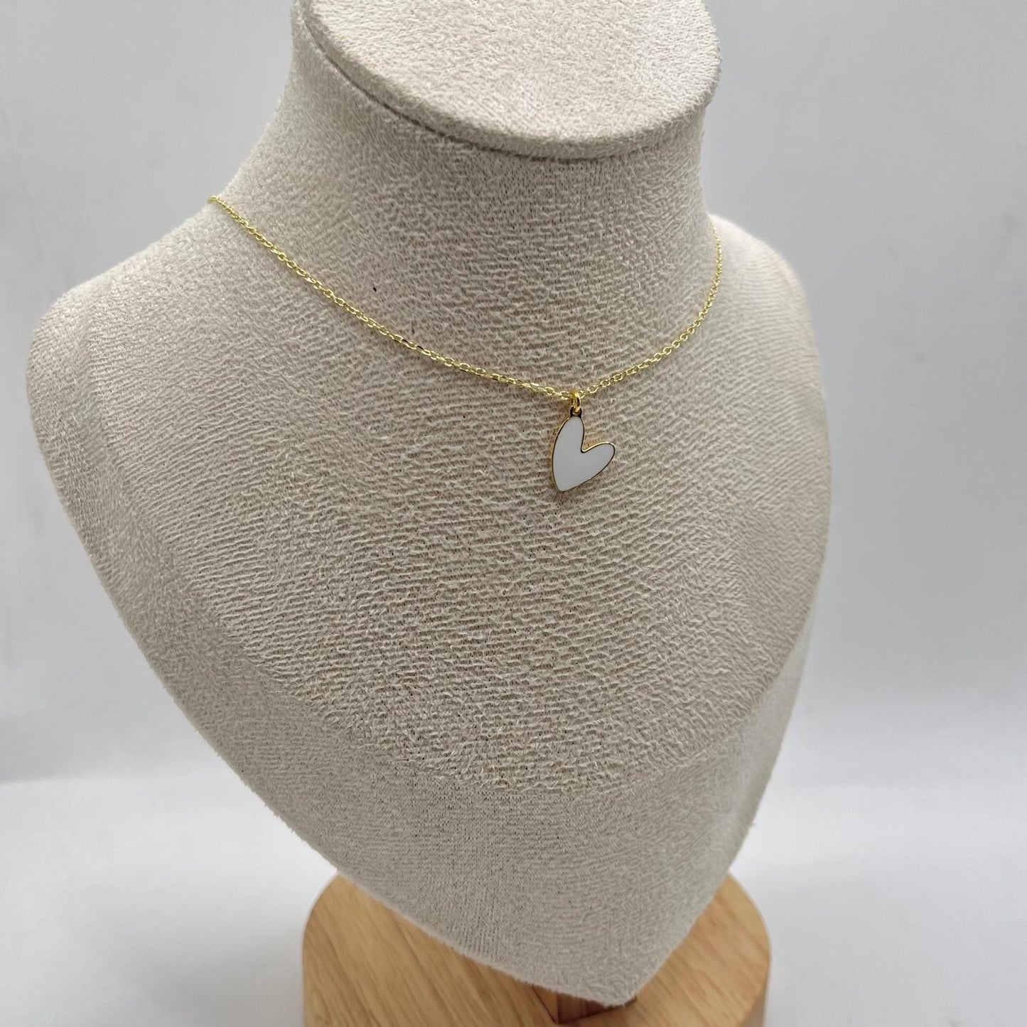 CL PENDENTE CUORE SMALTO BIANCO