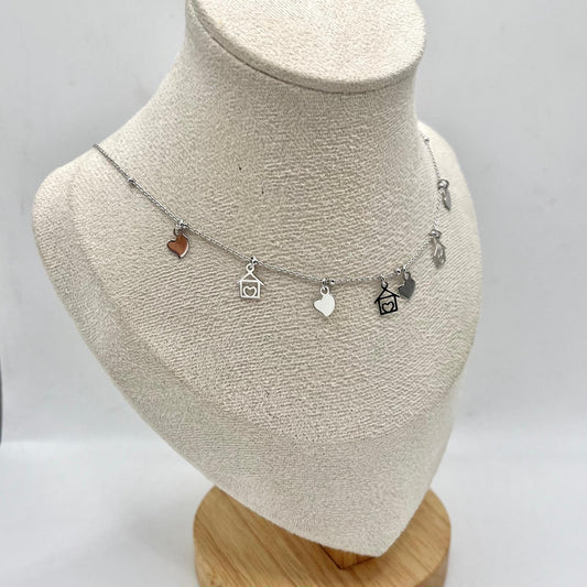 CL 4 CUORI E 3 CASE PENDENTI