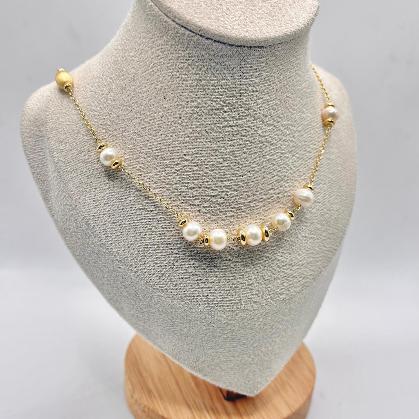 CL PERLE BIANCHE E SFERE SATINATE