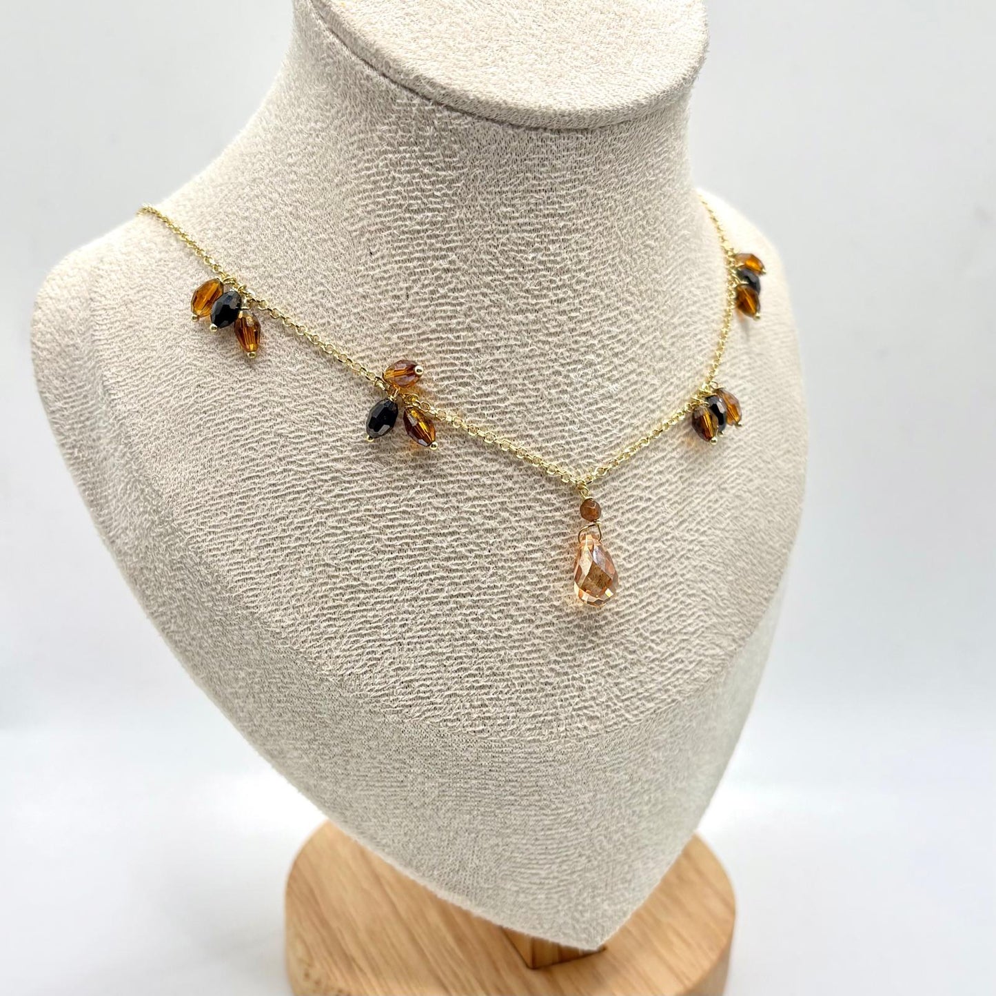 CL PERLINE MARRONI PENDENTI