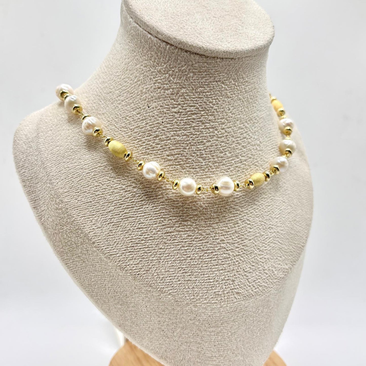 CL PERLE NATURALI E SFERE GIALLE