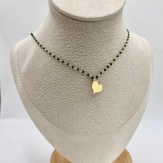 CL PERLINE NERE E CUORE LISCIO