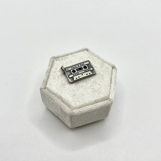 CIONDOLO OSSIDATO CASSETTA PICCOLA