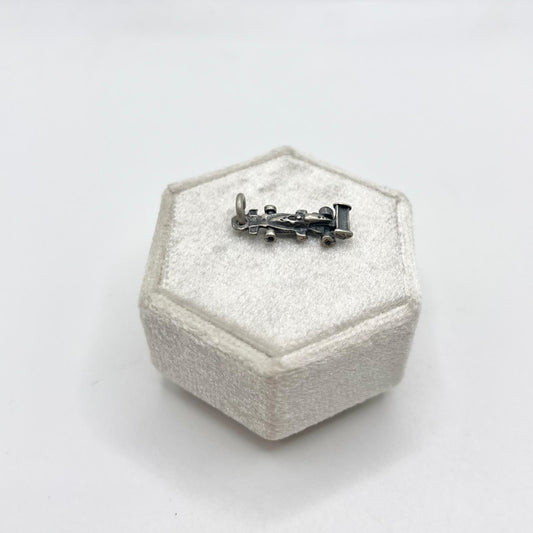 CN MACCHINA DA CORSA OSSIDATA