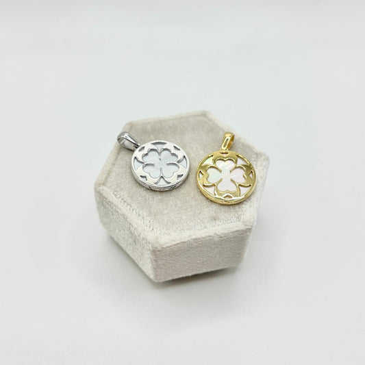 CN TONDO MADREPERLA E QUADRIFOGLIO