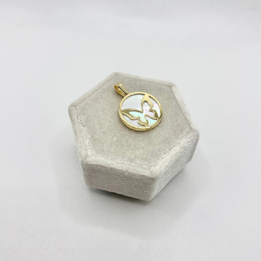 CN TONDO MADREPERLA E FARFALLA