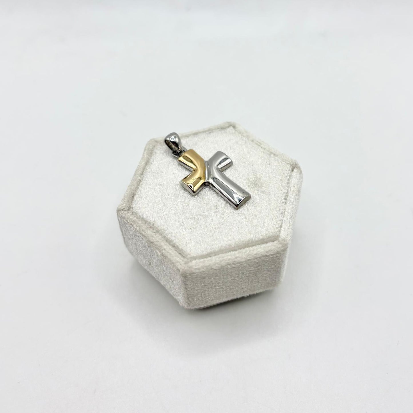 CN CROCE CON INSERTO ORO 18KT 2X1,5