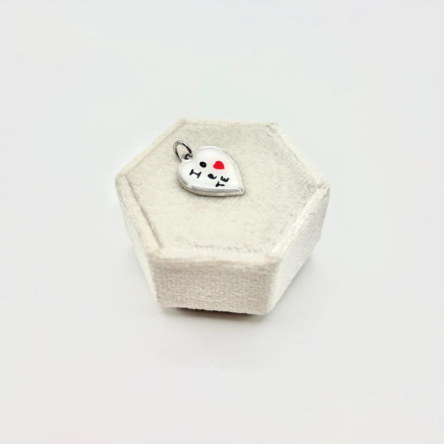 CN CUORE SCRITTA "IO E TE" SMALTO BIANCO